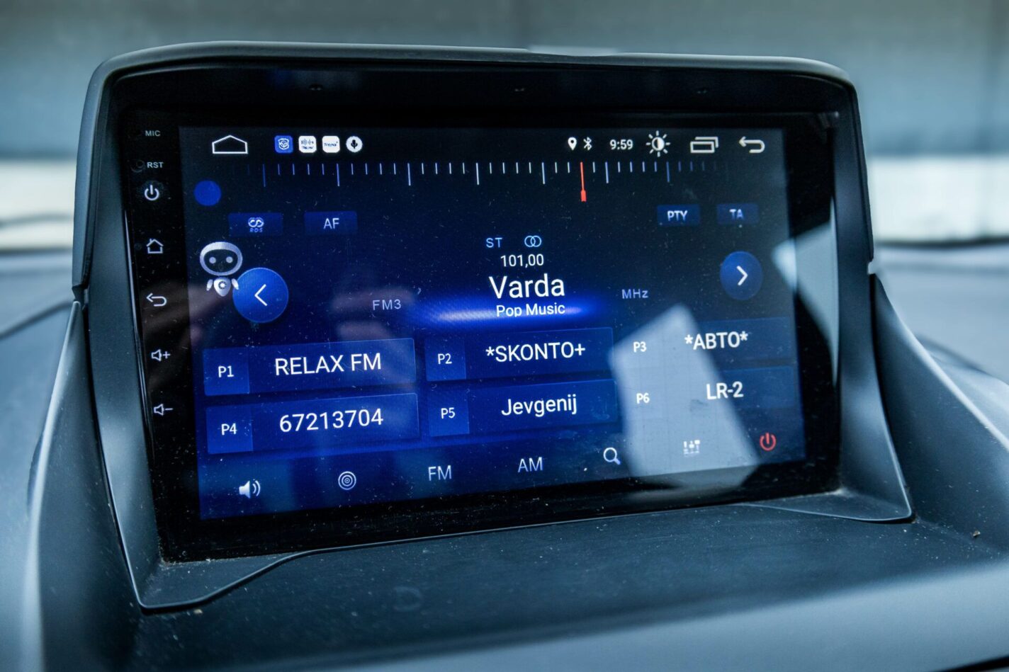 FORD KUGA