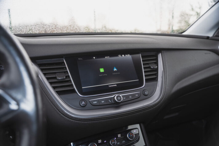 OPEL GRANDLAND X