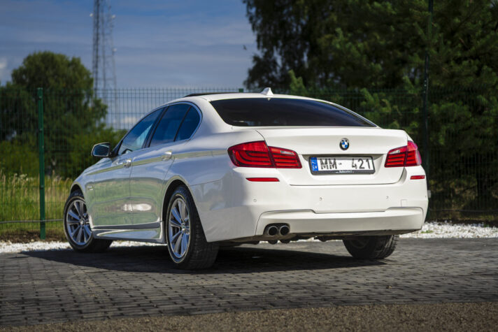 BMW 525