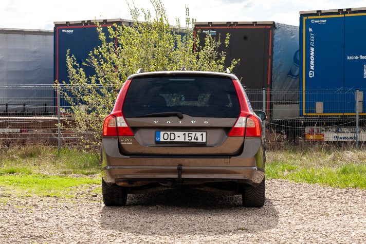 VOLVO V70 TWILIGHT BRONZE
