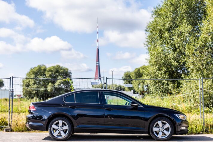 VW PASSAT