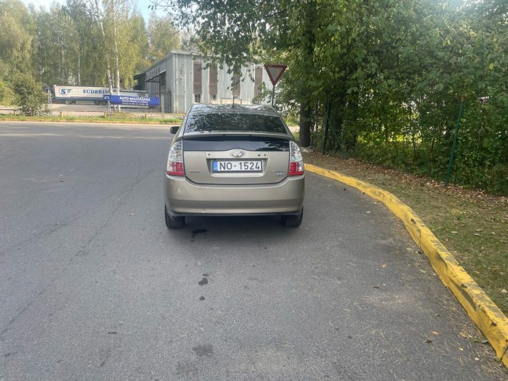 PRIUS HYBRID