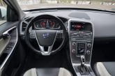Volvo XC 60 Summum Xenium 2.4 D5 (158Kw-215Z/s) Dīzelis Awd (4×4) Pilnpiedziņa ar automātisko ātrumkārbu.