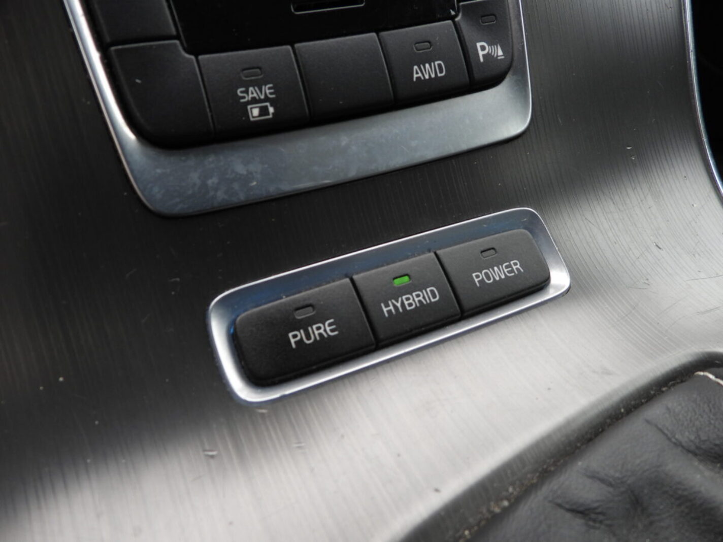 VOLVO V60 PLUG IN HYBRID
