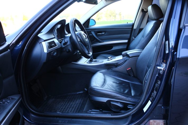 BMW 320 120KW. AUTOMĀTS