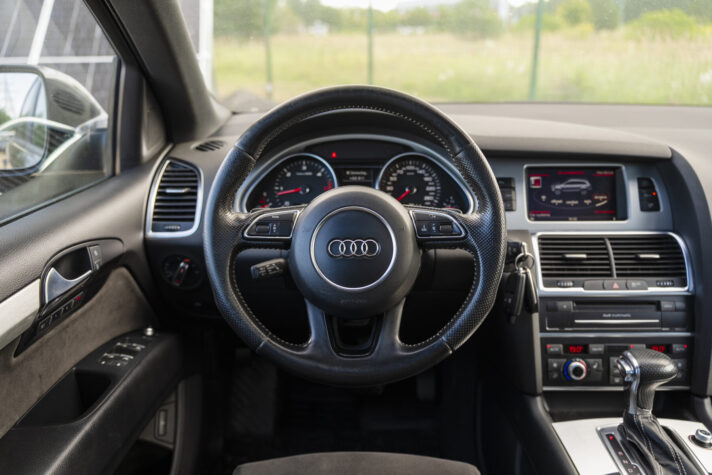 AUDI Q7 S-LINE FACE-LIFT