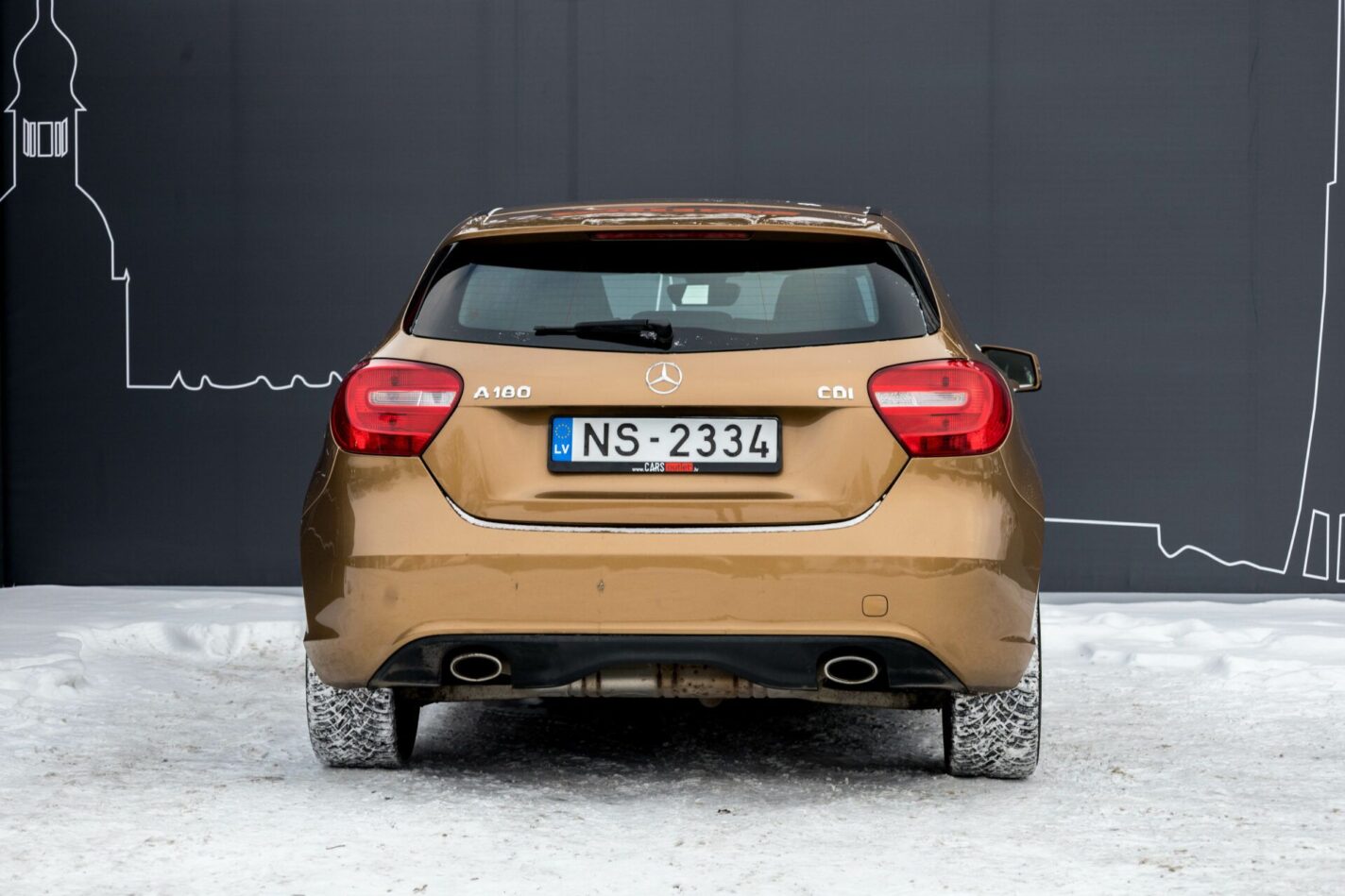 MERCEDES BENZ A180