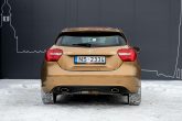 MERCEDES BENZ A180