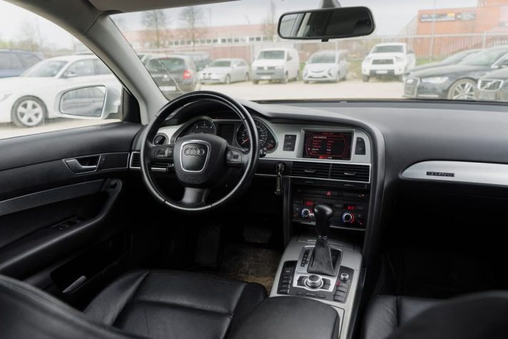 AUDI A6 QUATTRO