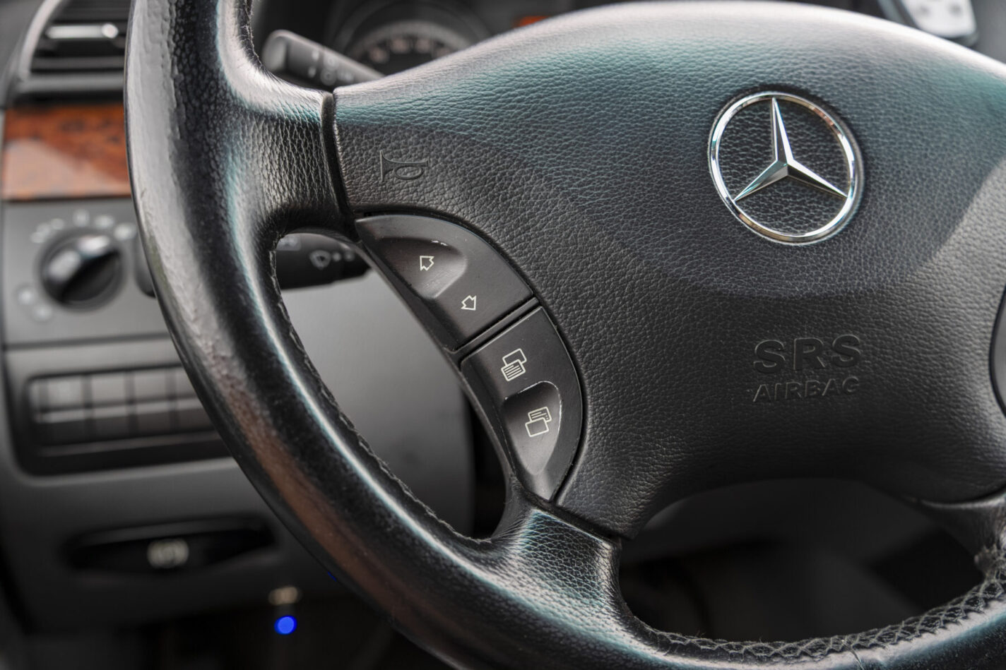 MERCEDES BENZ VIANO