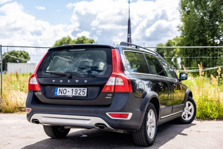 VOLVO XC70