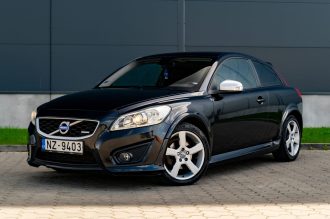 VOLVO C30