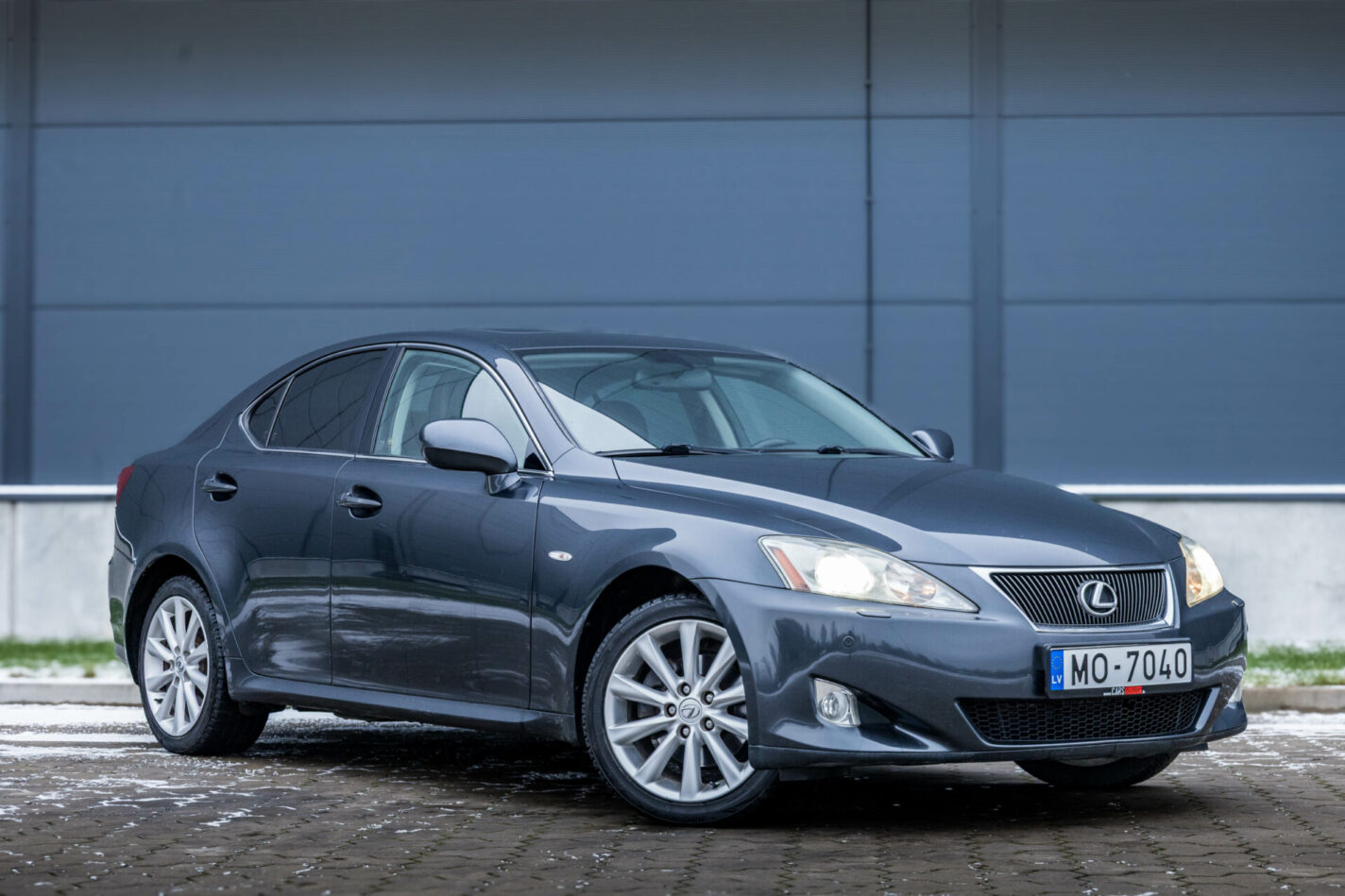 LEXUS IS 220