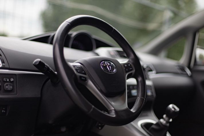 TOYOTA VERSO