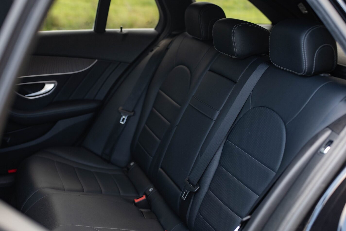 MERCEDES BENZ C200D