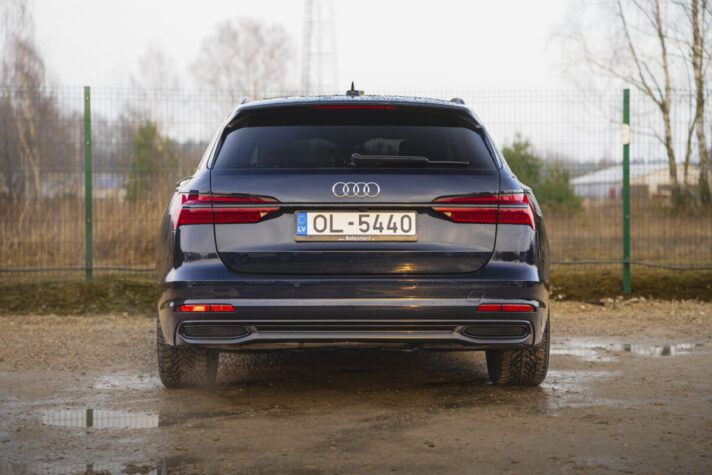 AUDI A6 AVANT