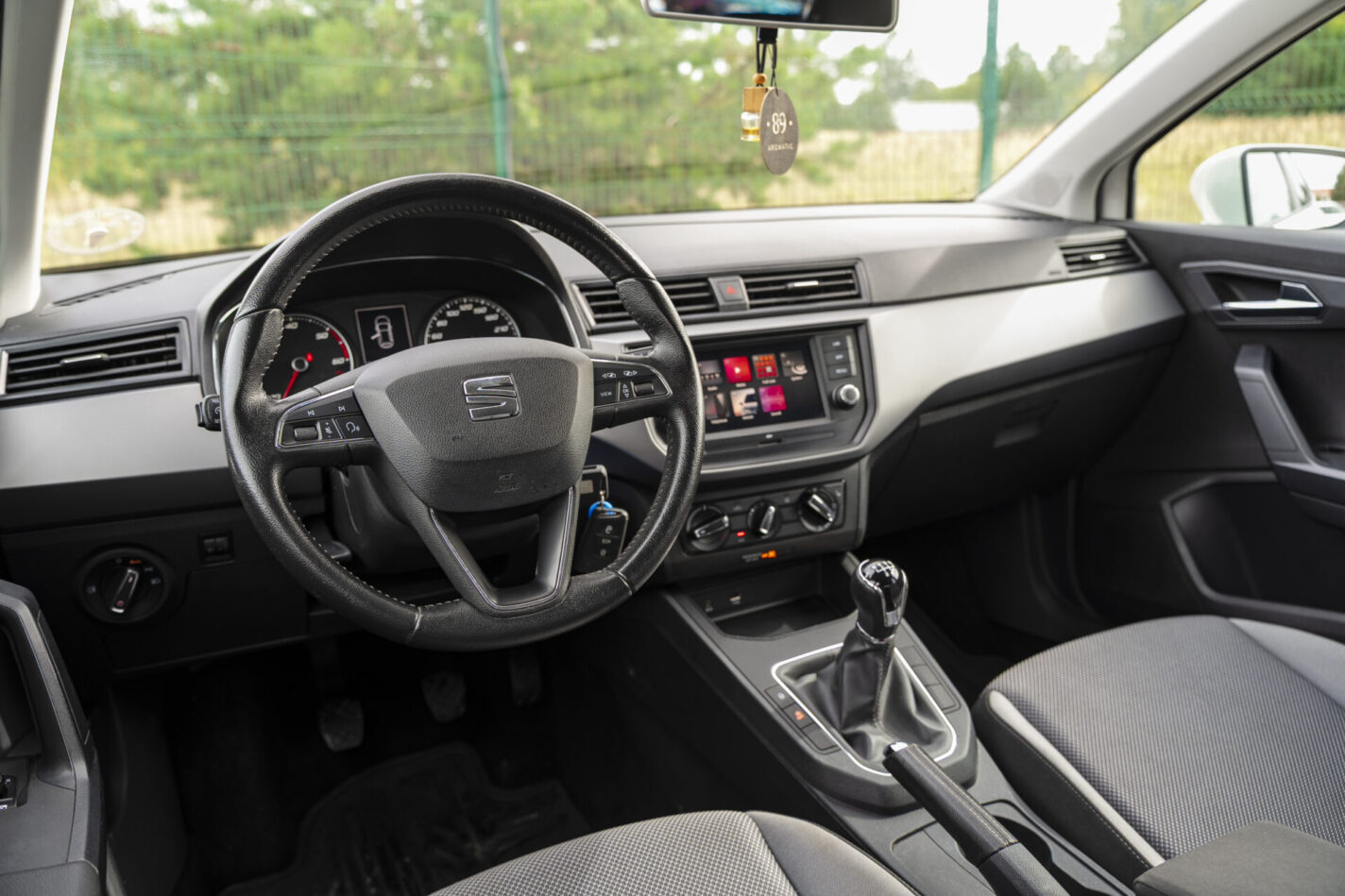 SEAT IBIZA