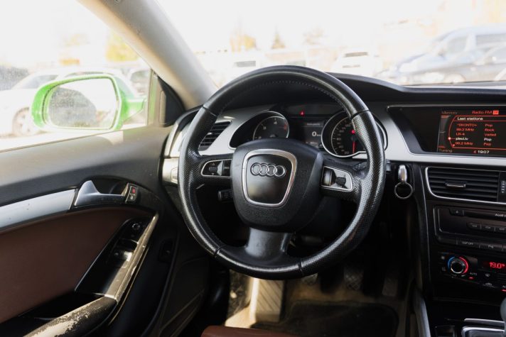 AUDI A5 QUATTRO
