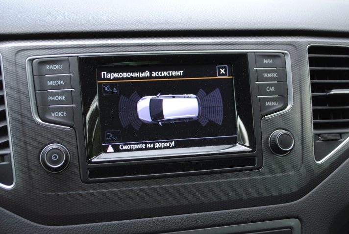 VW GOLF SPORTSVAN 1.6 TDI