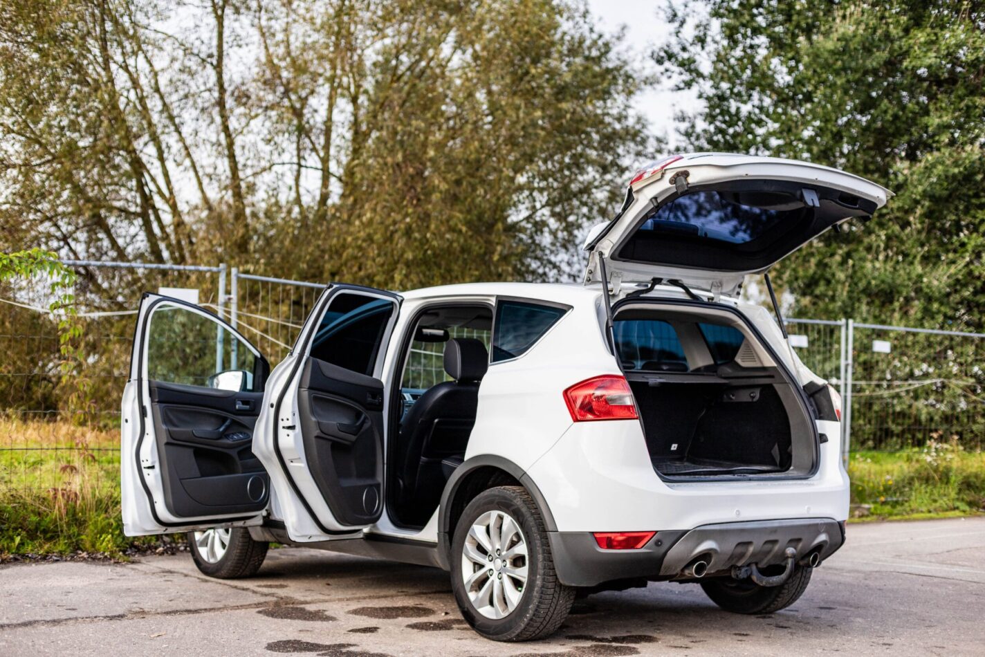 FORD KUGA