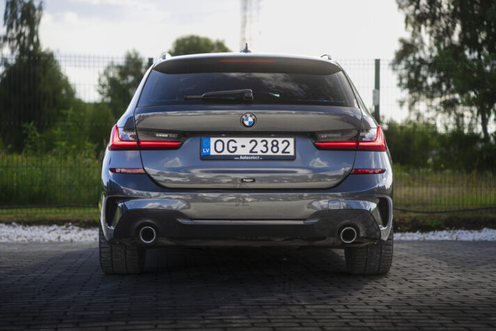BMW 318I M-PACK