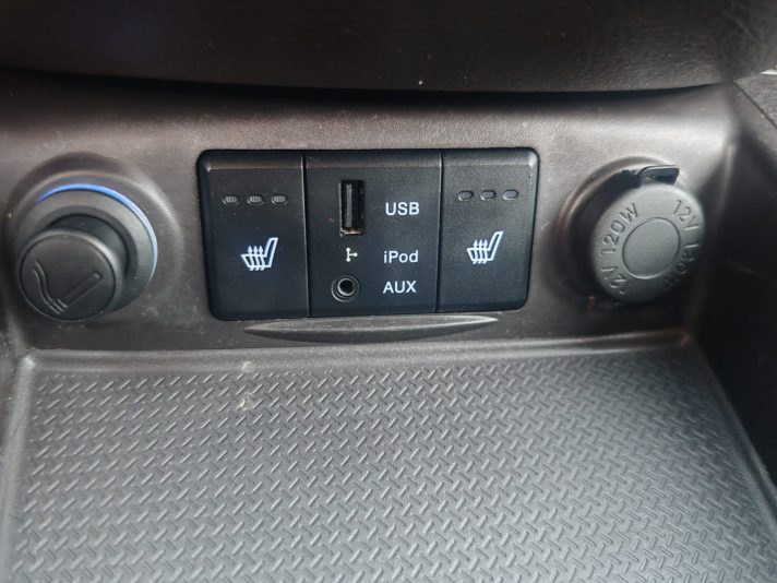 Hyundai Santa Fe 2.2 CRDi 4WD Manual, 197hp, 2012 gads.