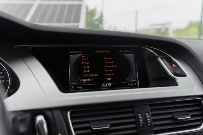 AUDI A4 AVANT QUATTRO