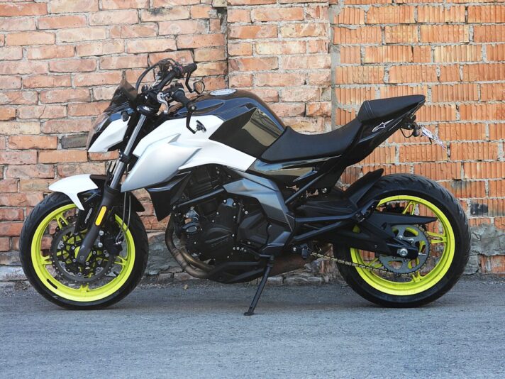 CFMOTO 650NK