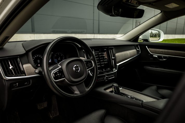VOLVO V90 CROSS COUNTRY