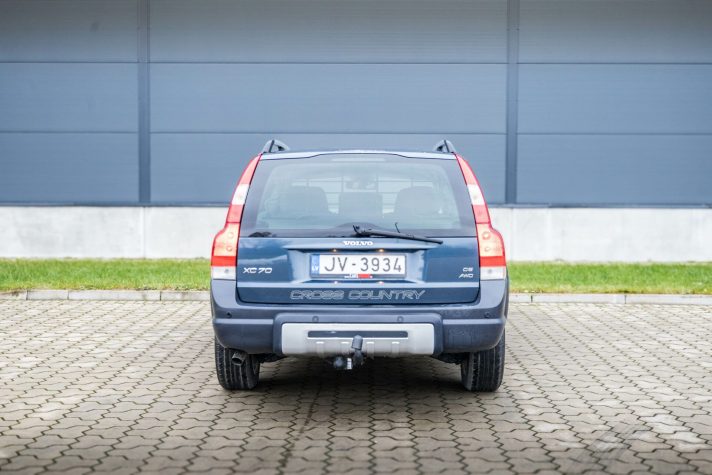 VOLVO XC70