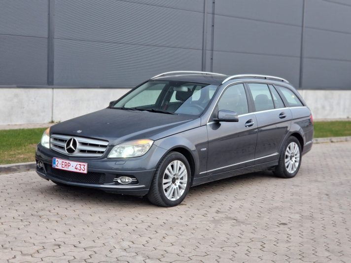 Tīko ievest no Beļģijas Mercedes C 200 Automātiskā ātrumkārba.