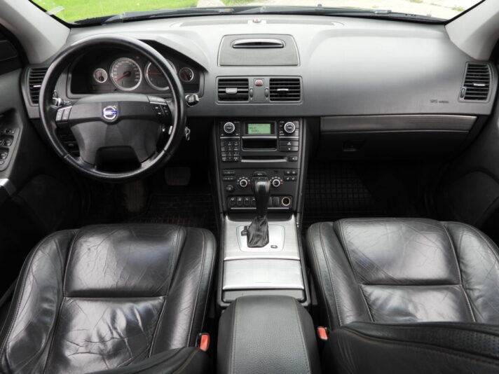 VOLVO XC 90