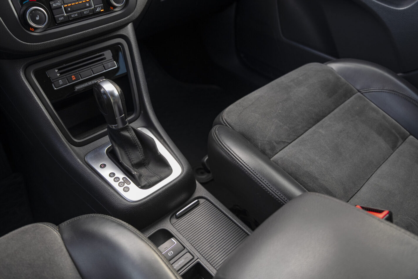 VW SHARAN