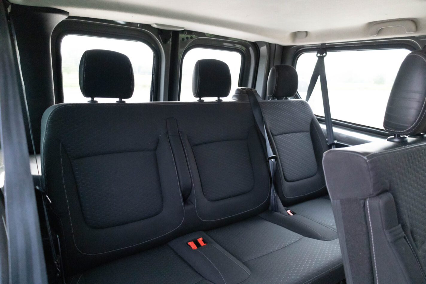 OPEL VIVARO-B