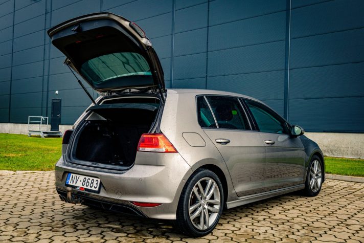VW GOLF