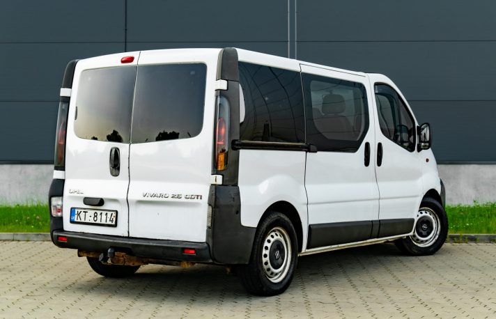 OPEL VIVARO