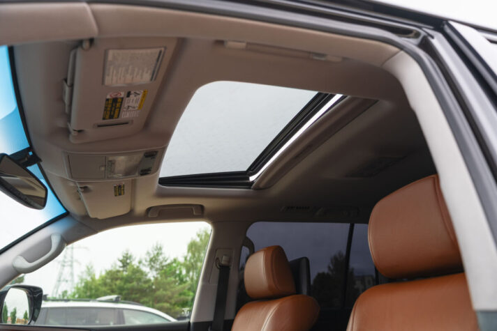 LEXUS LX 570