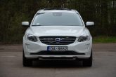 Volvo XC 60 Summum Xenium 2.4 D5 (158Kw-215Z/s) Dīzelis Awd (4×4) Pilnpiedziņa ar automātisko ātrumkārbu.