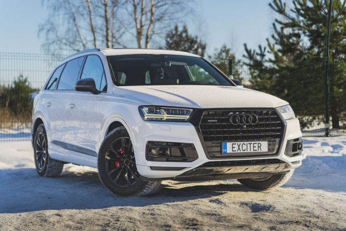 AUDI Q7 S-LINE