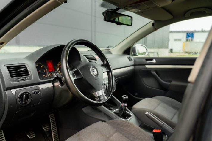 VW JETTA