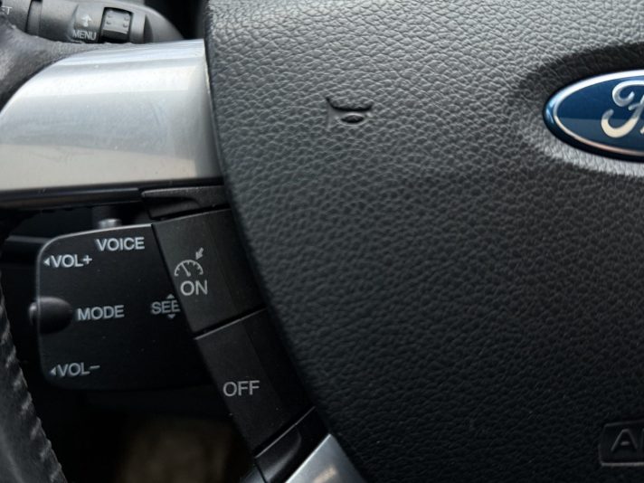 Ford Kuga Titanium / Individual