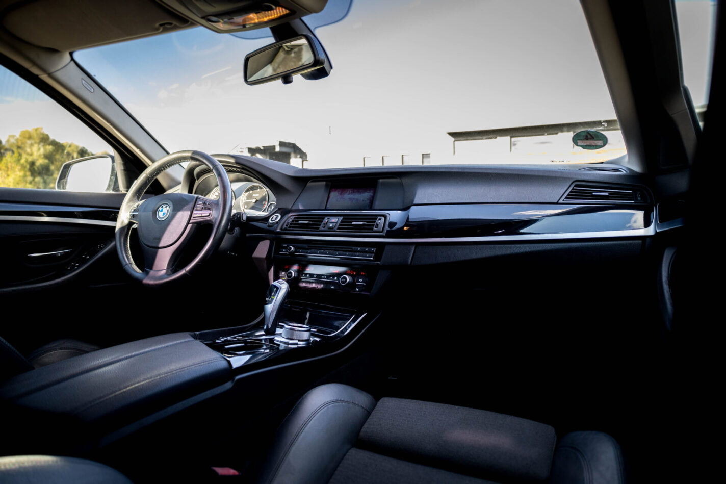 BMW 525