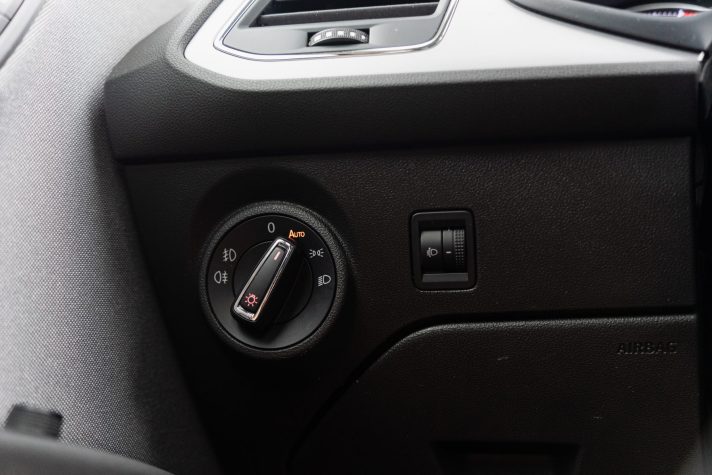 SEAT LEON ST