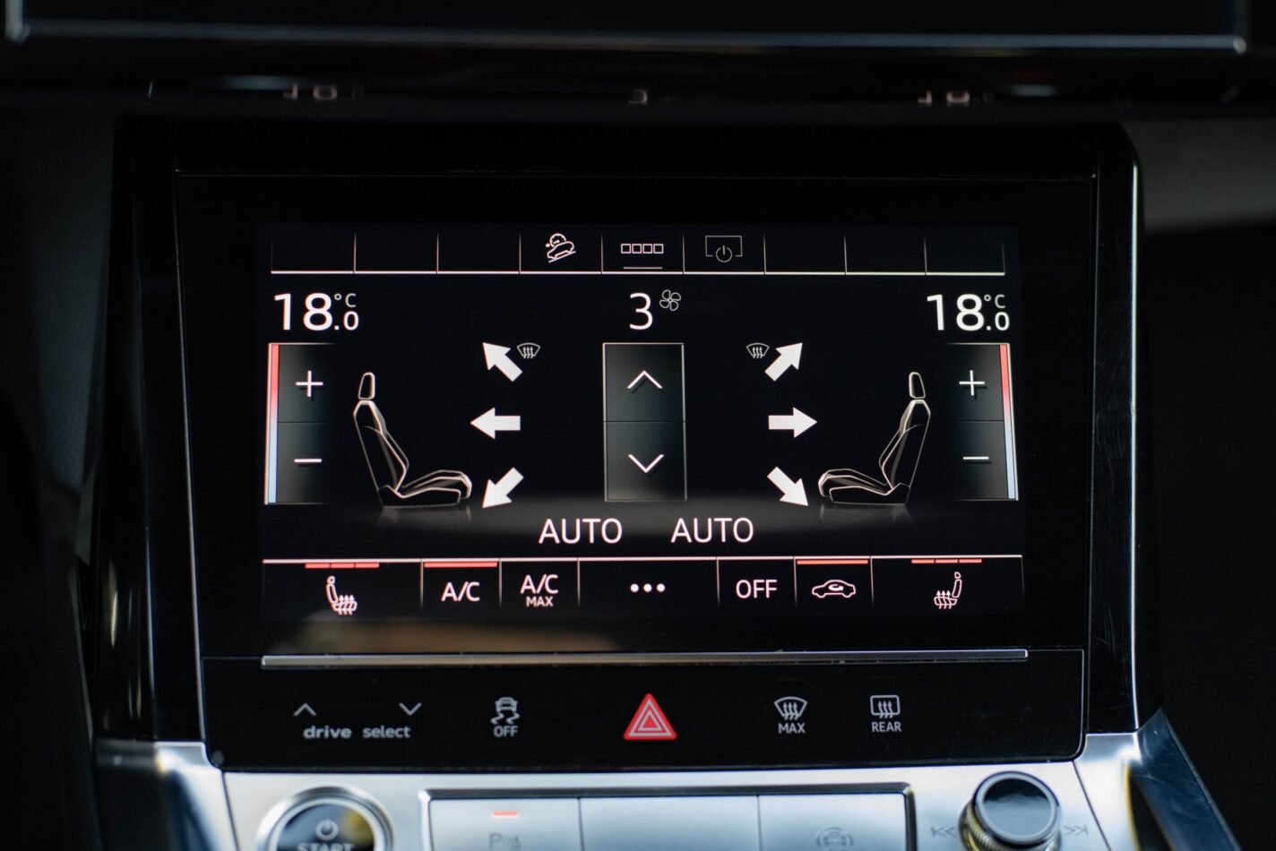AUDI E-TRON 50