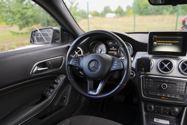 MERCEDES BENZ CLA 220 CDI