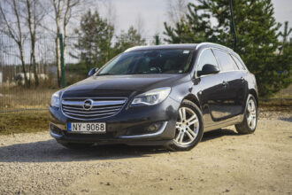 OPEL INSIGNIA SPORTS TOURER SW