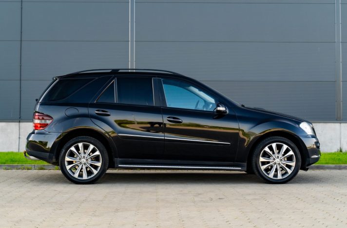 MERCEDES BENZ ML 320