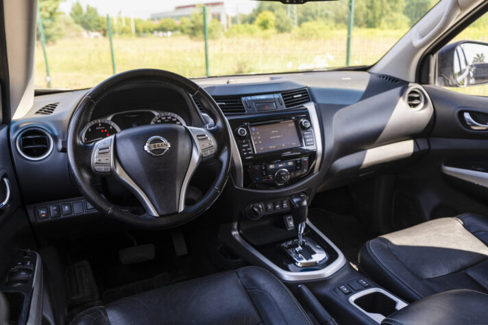 NISSAN NP300 NAVARA
