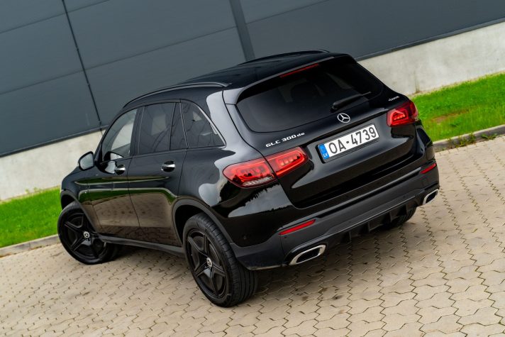 MERCEDES BENZ GLC 300 DE 4MATIC