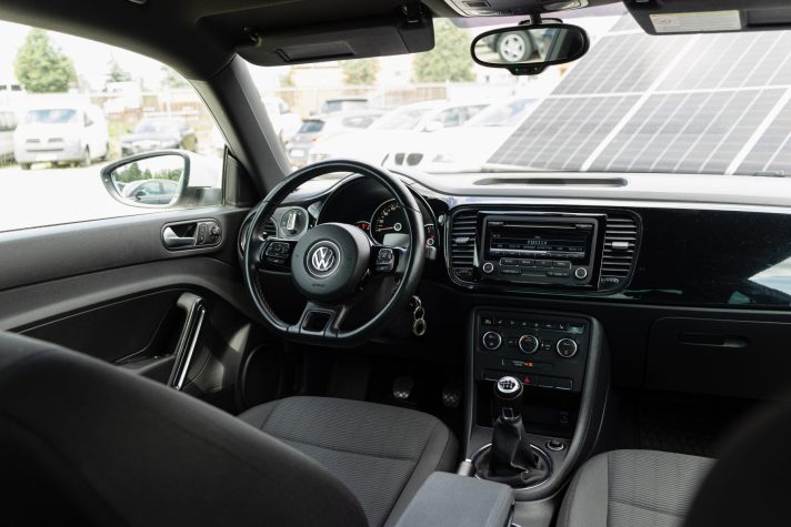 VW BEETLE